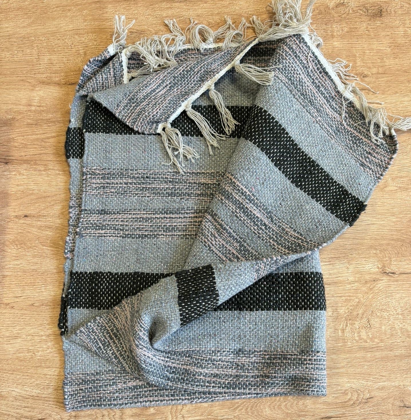 Tappeto ricamo vari colori