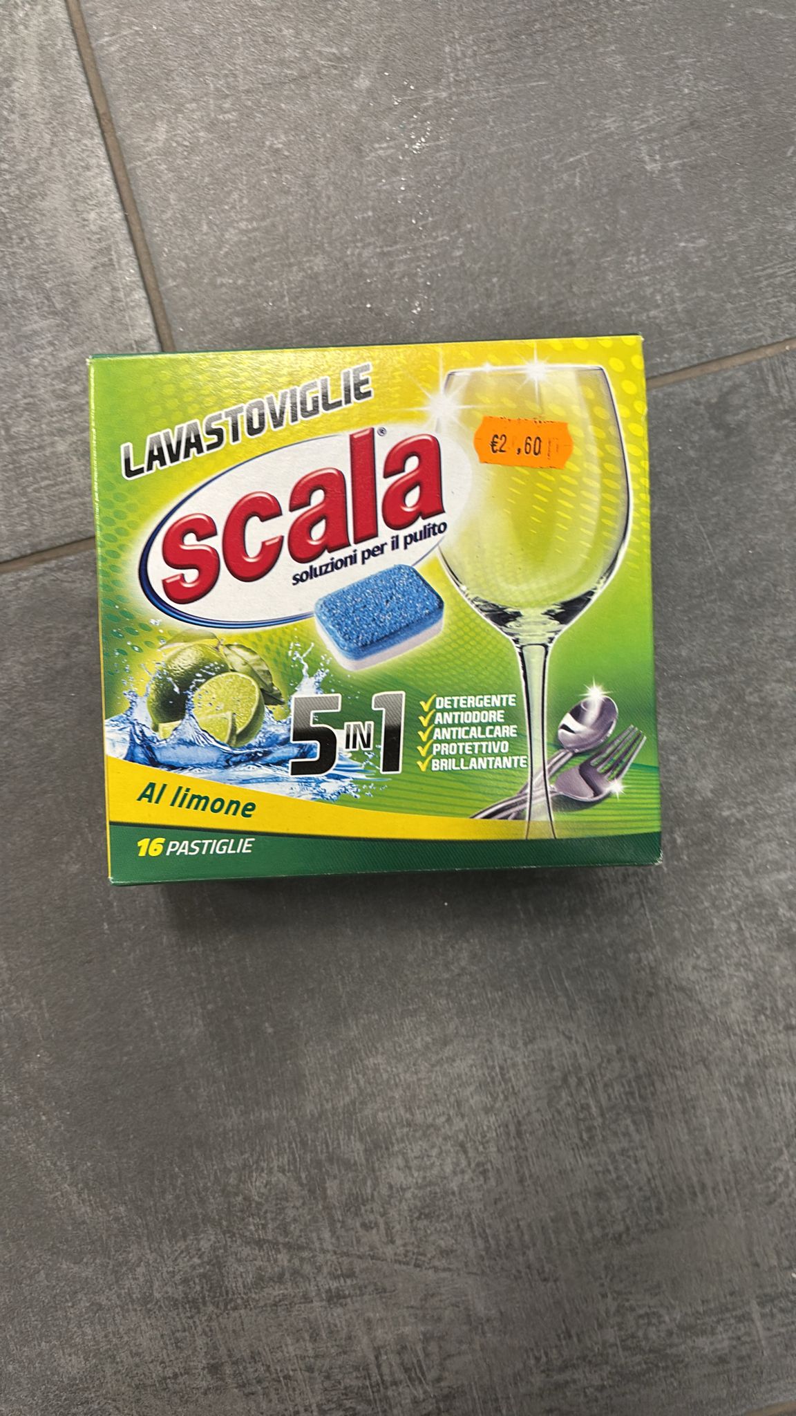Scala lavastoviglie 16 pastiglie limone