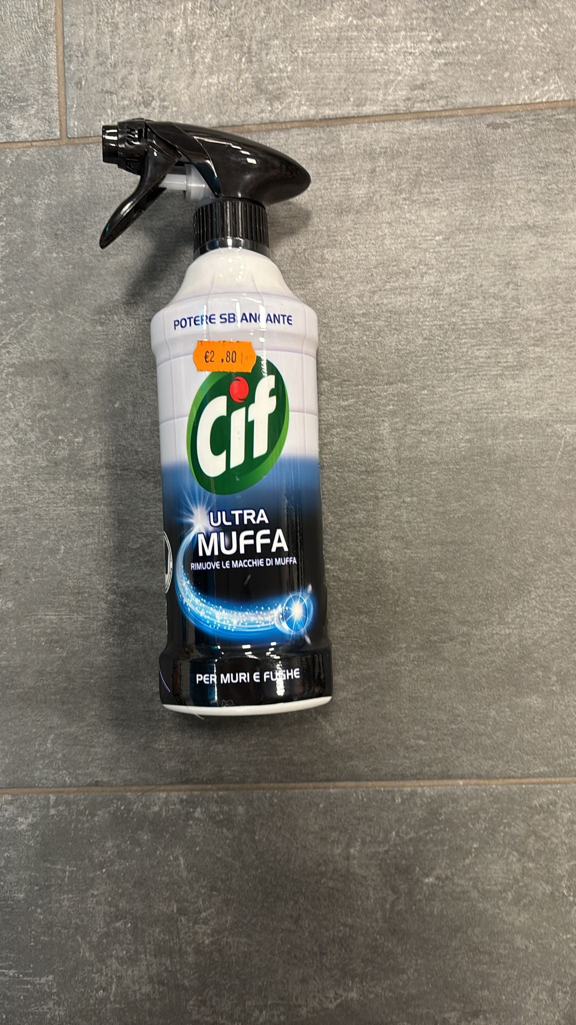 Cif spray antimuffa