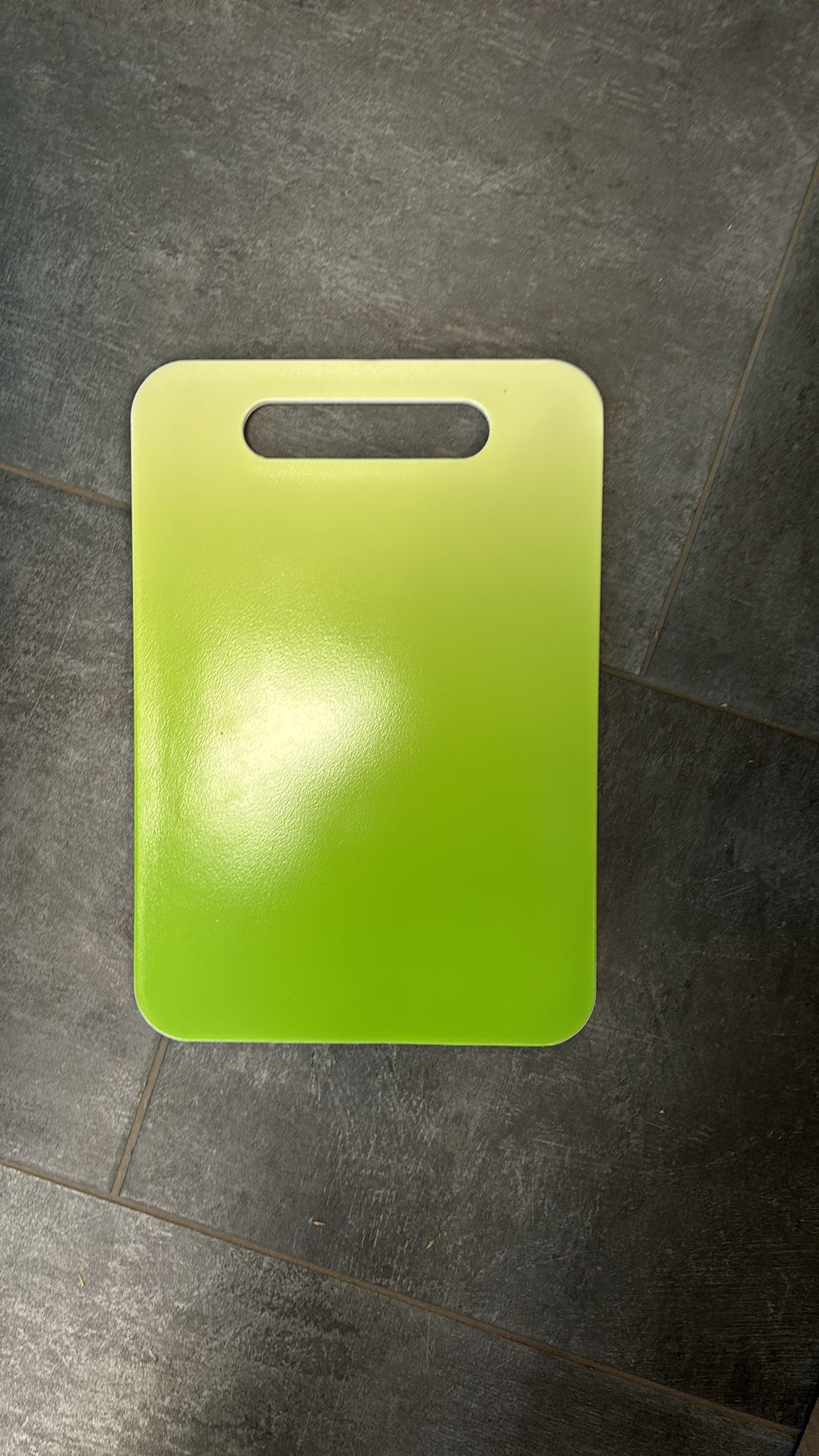 TAGLIERE DA CUCINA IN PLASTICA RESISTENTE