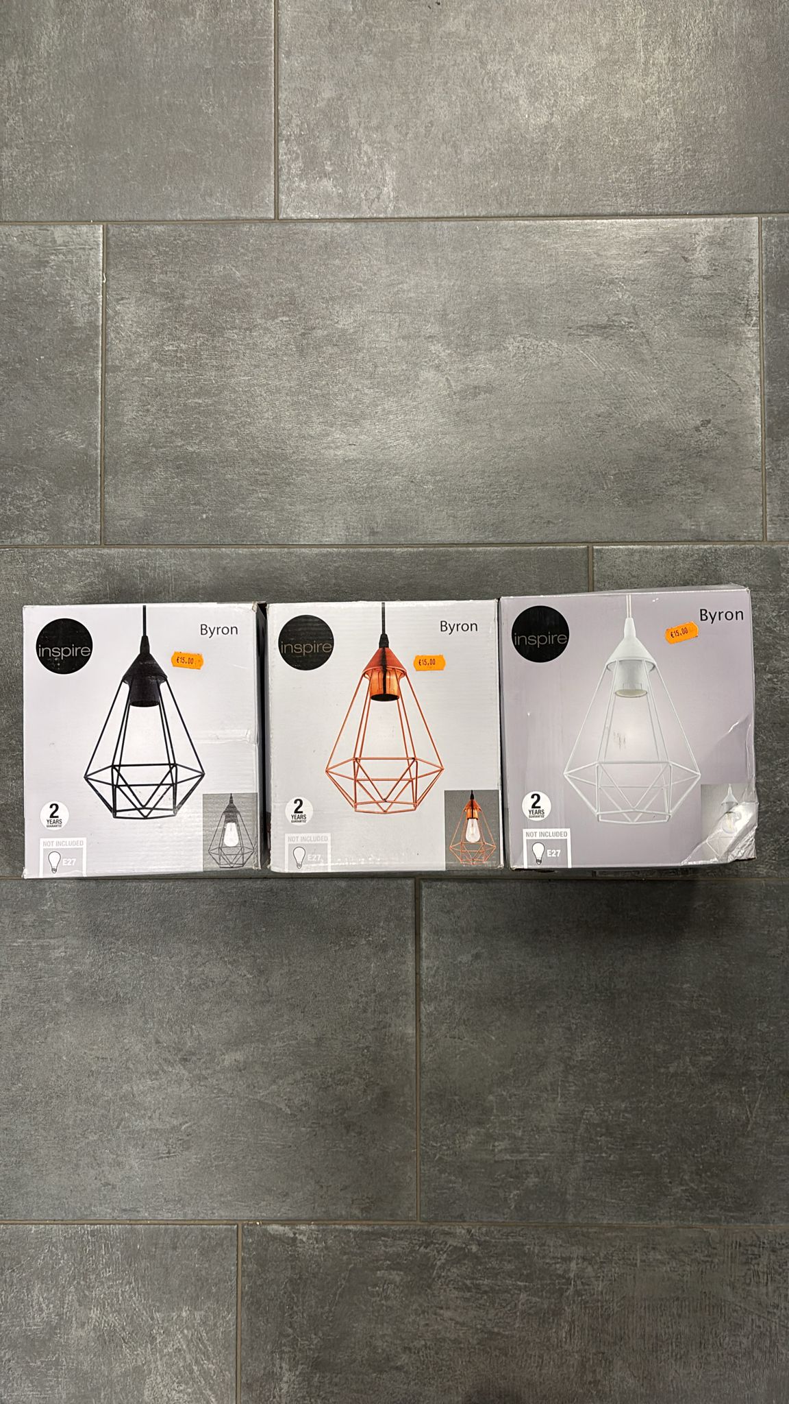 Lampada in acciaio 130 cm a sospensioni  in tre colorazioni