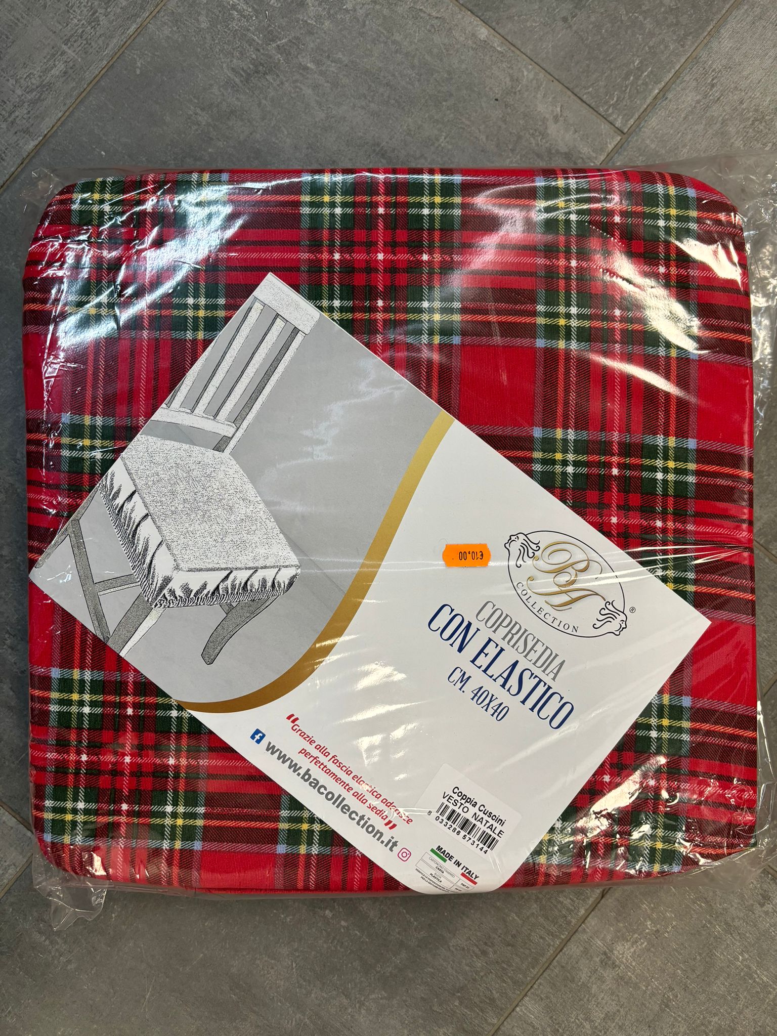 BA COLLECTION - COPPIA CUSCINI VESTO NATALE A QUADRI COPRISEDIA CON ELASTICOย 40x40ย cm