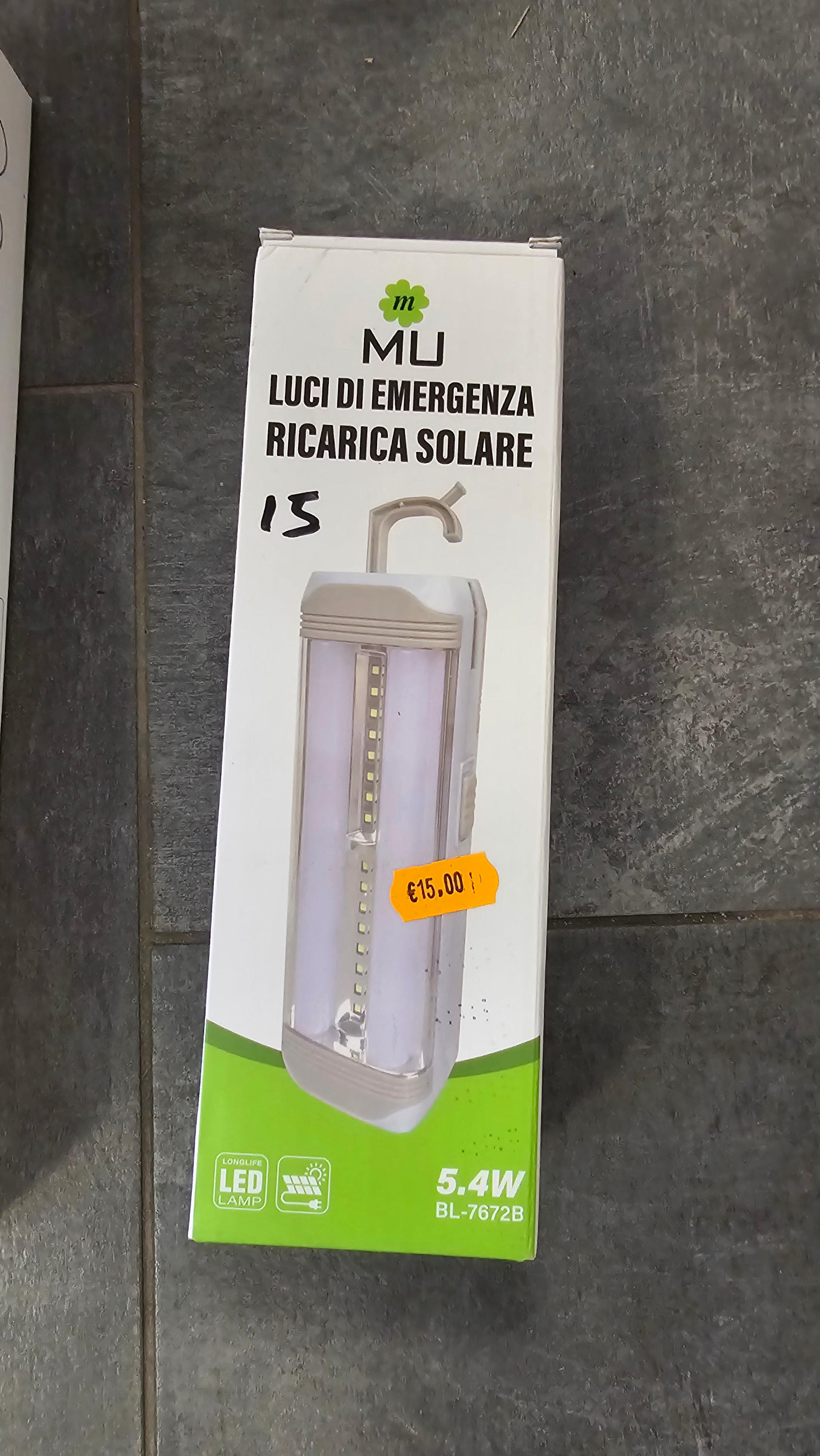 Luci di emergenza medie a ricarica solare