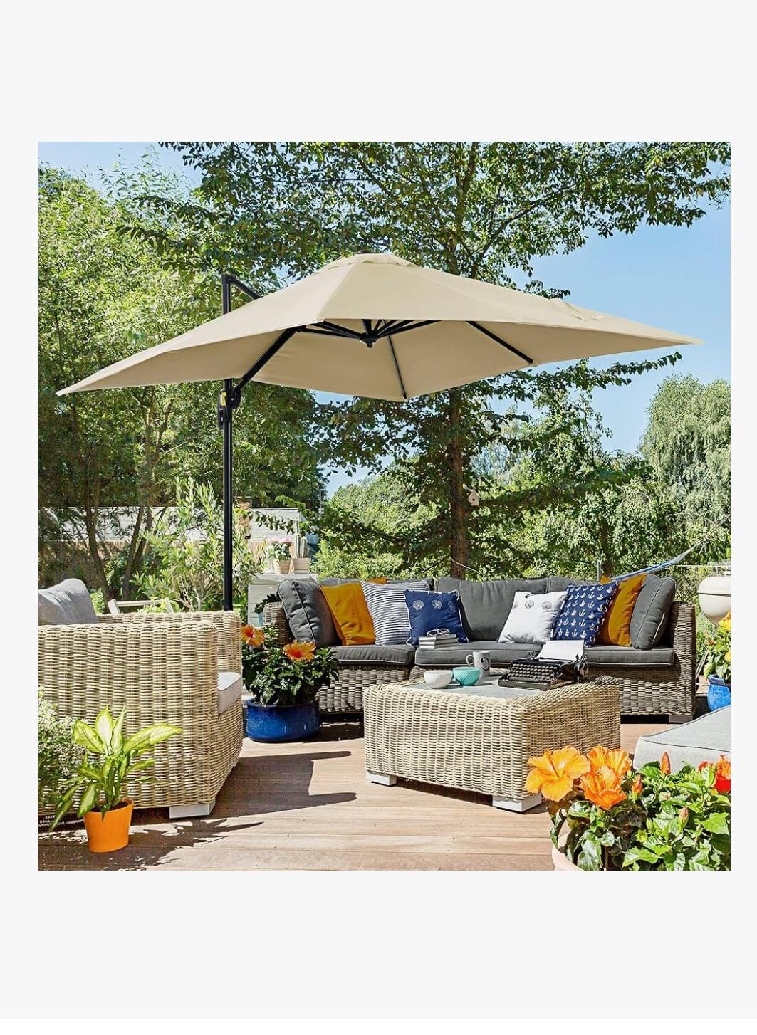 Outsunny Ombrellone da Giardino a Manovella con Angolazione Regolabile su 5 Livelli, 3x3 m