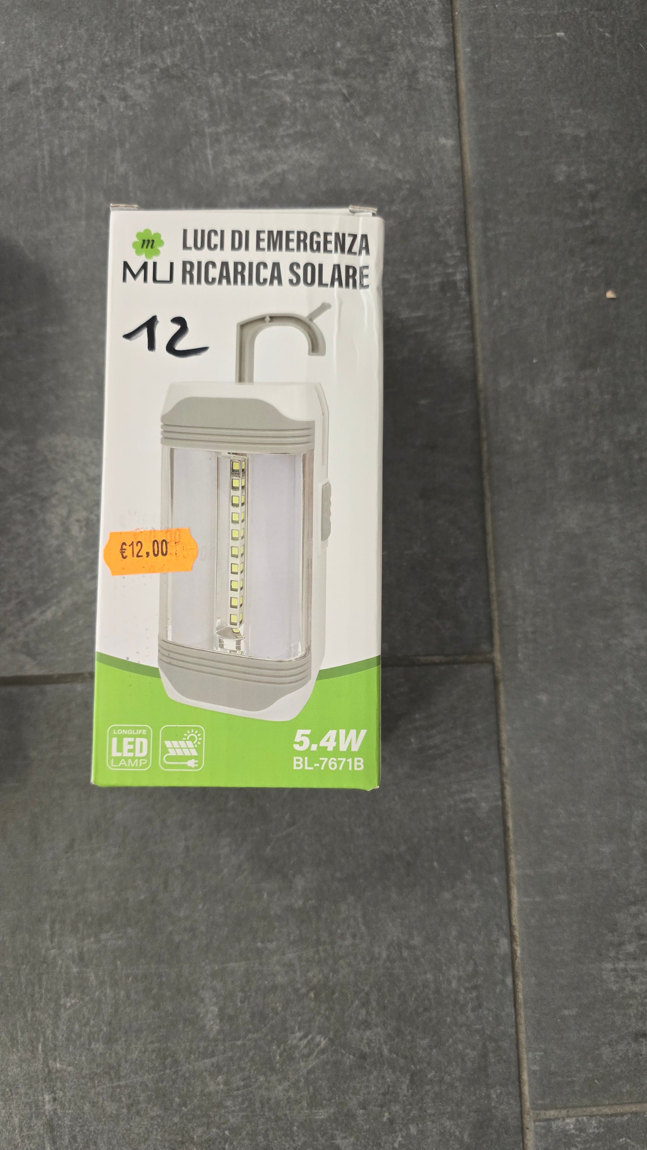 Luci di emergenza a ricarica solare