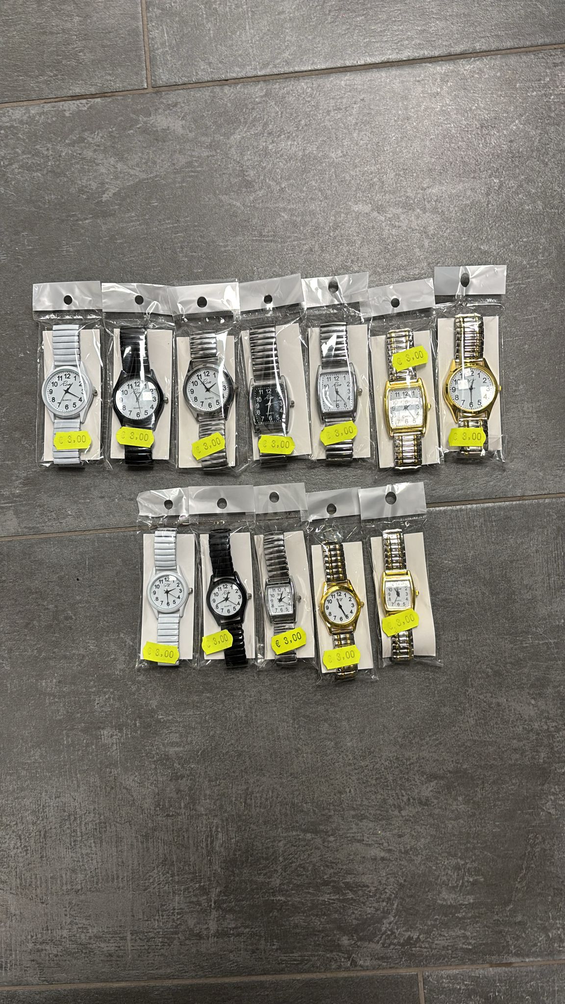 OROLOGIO DA POLSO VARIE MISURE, FORME E COLORI