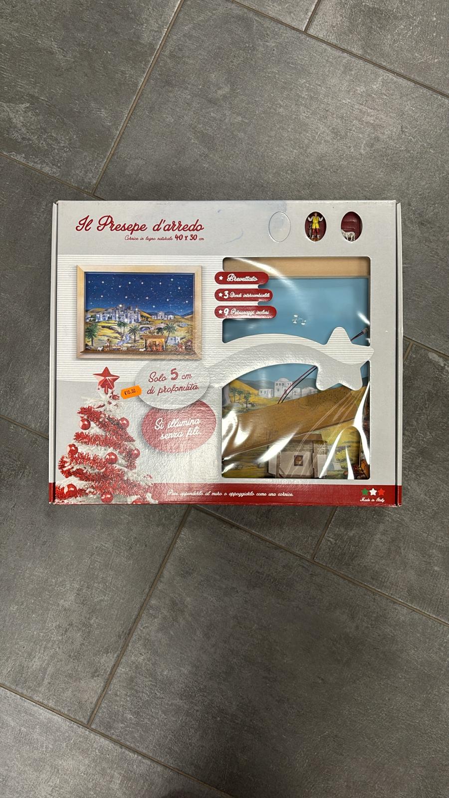 Presepe d’arredo componibile con lucine incorporate