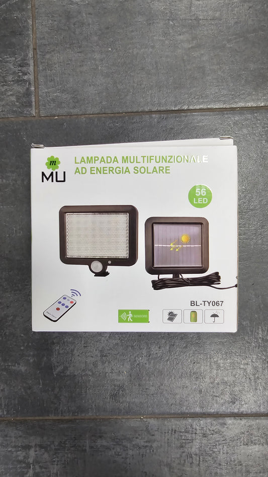 Lampada multi funzionale ad energia solare