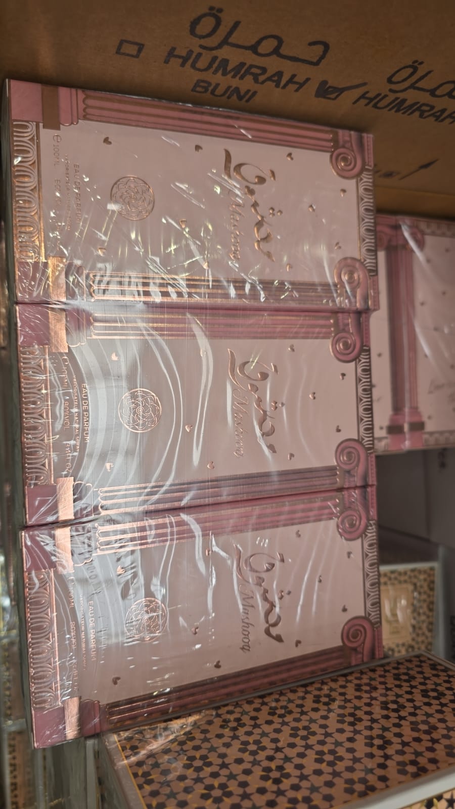 400 pezzi misti  di profumi super virali del momento top ARABE