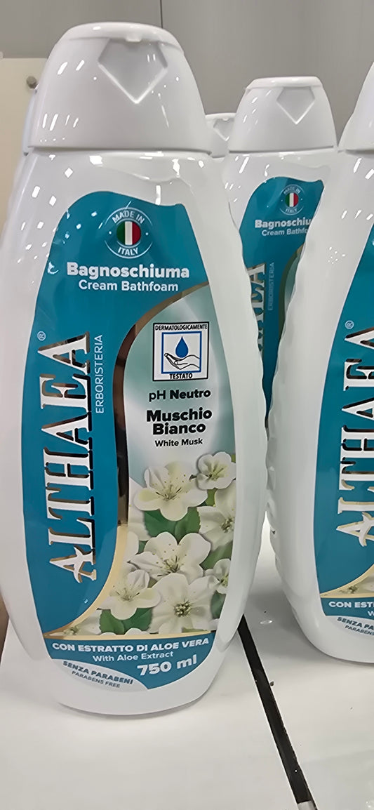 Bagno schiuma bianco latte