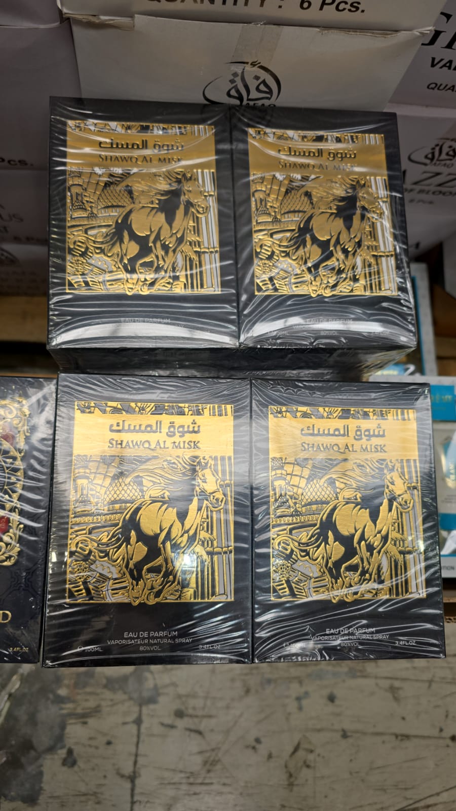 400 pezzi misti  di profumi super virali del momento top ARABE