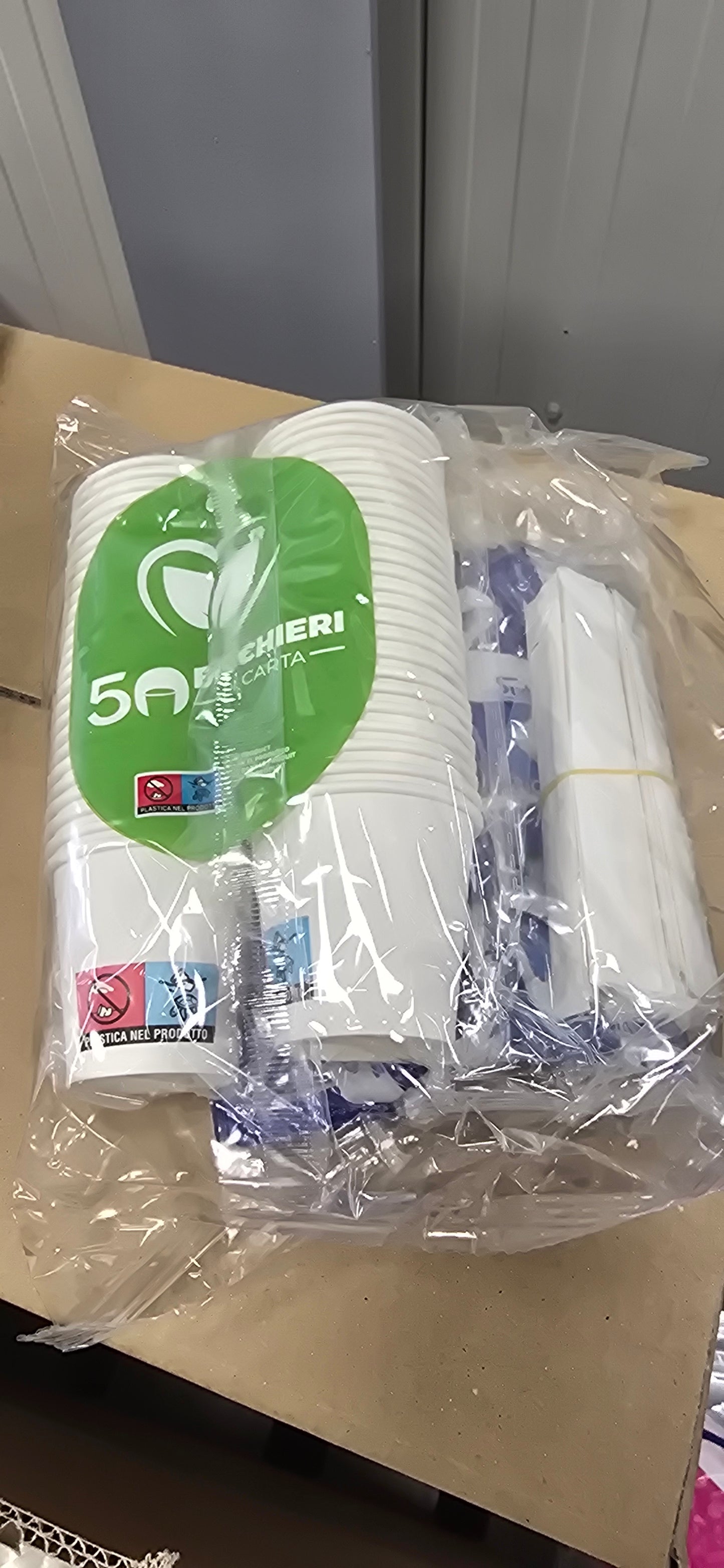50 bicchieri da caffè 50 palette 50 zucchero